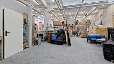 Local commercial - 268 m² - 3 pièces