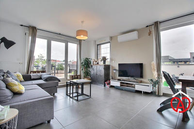 Appartement - 81 m² - 4 pièces