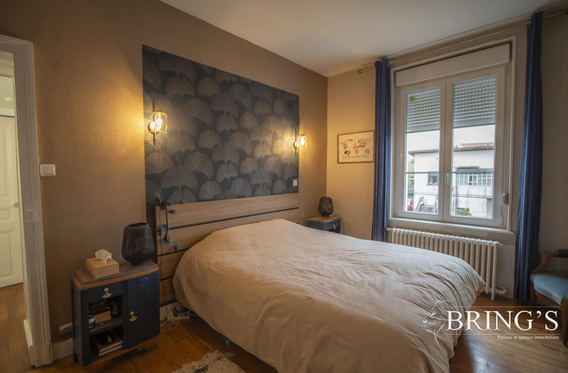 Maison - 98 m² - 5 pièces