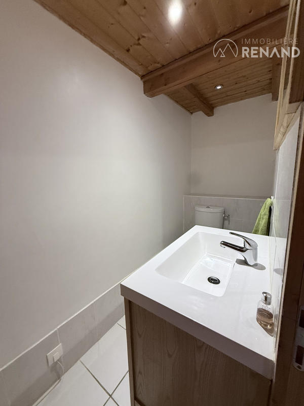 Loft - 140 m² - 5 pièces