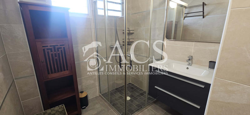 Appartement - 128 m² - 4 pièces