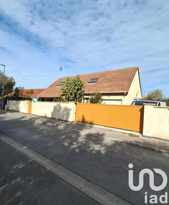 Maison - 184 m² - 9 pièces