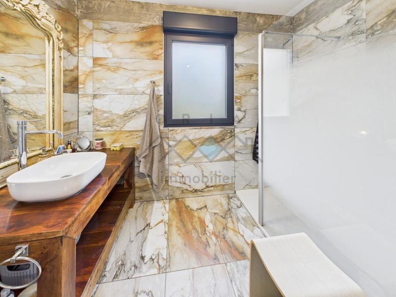 Maison - 154 m² - 5 pièces