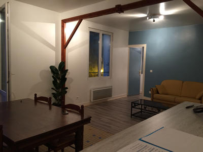 Maison - 204 m² - 7 pièces