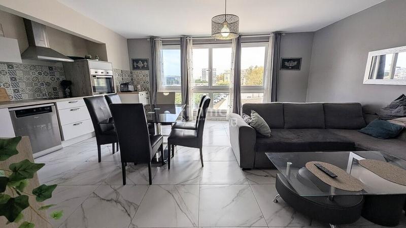 Appartement - 71 m² - 4 pièces