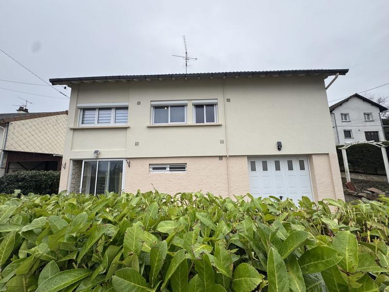 Maison - 98 m² - 4 pièces