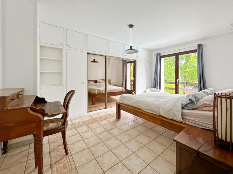 Maison en pierre - 300 m² - 10 pièces