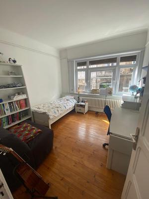 Appartement - 128 m² - 5 pièces