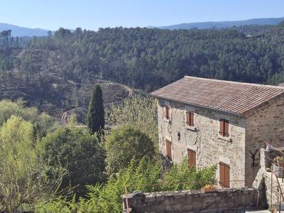 Maison - 75 m² - 5 pièces