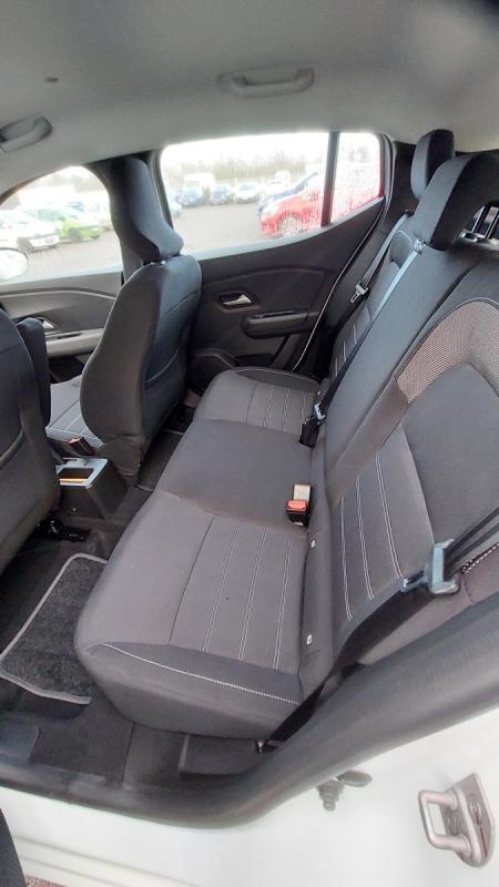 Dacia sandero III expression TCe 90 -24