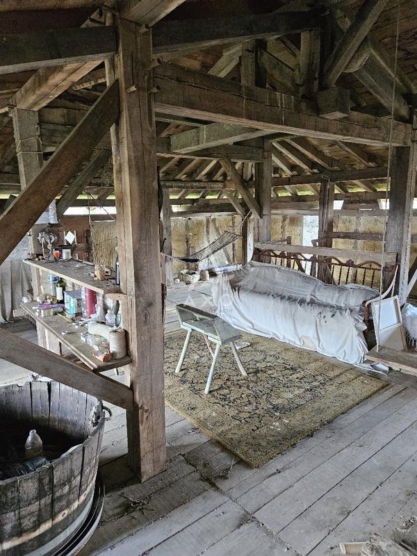 Demeure - 240 m² - 3 pièces