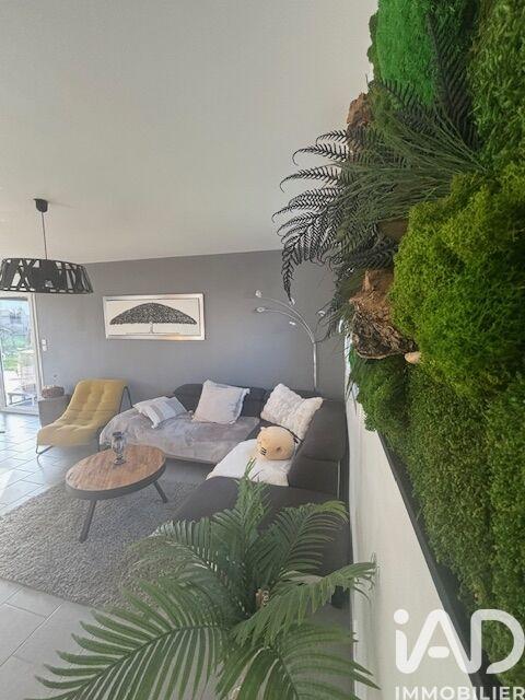 Maison - 106 m² - 5 pièces