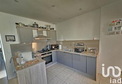 Maison - 243 m² - 9 pièces