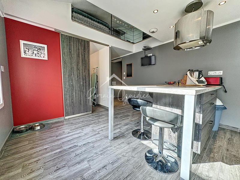 Duplex - 99 m² - 3 pièces