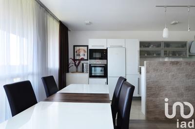 Appartement - 82 m² - 4 pièces