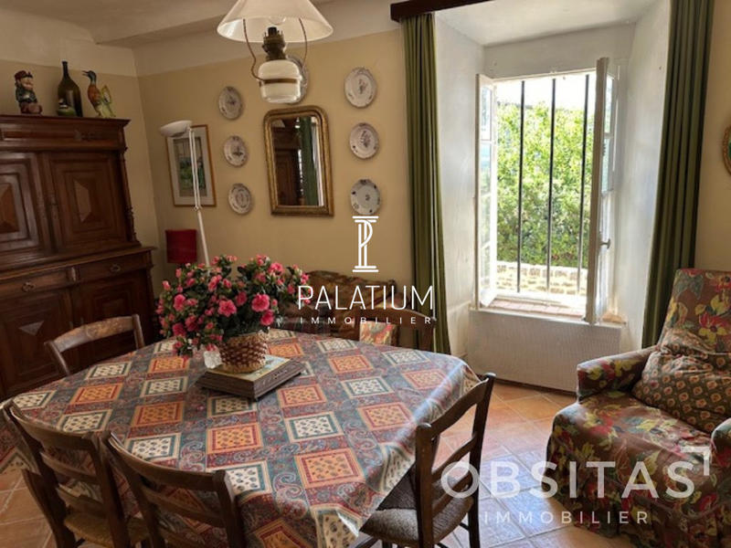 Maison - 133 m² - 9 pièces