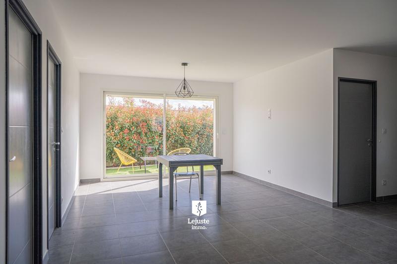 Maison contemporaine - 82 m² - 4 pièces