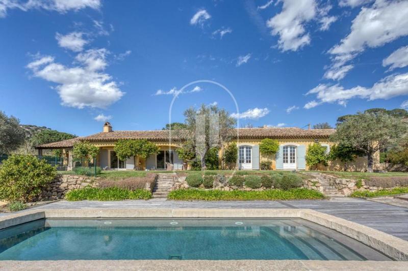 Villa - 160 m² - 5 pièces