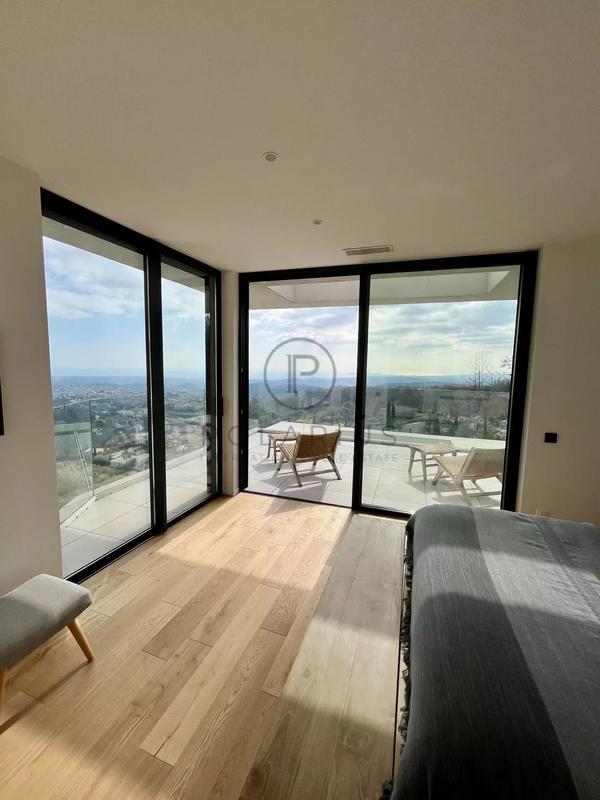 Villa - 445 m² - 7 pièces