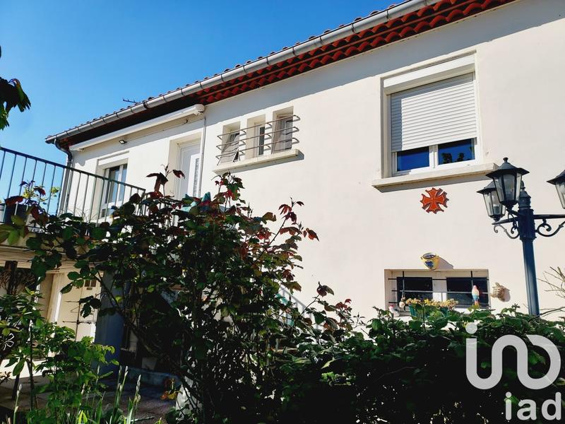 Maison - 79 m² - 6 pièces