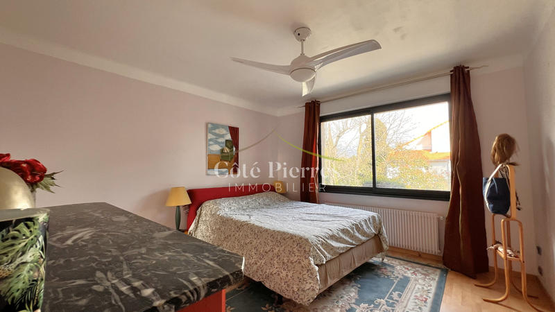 Villa - 200 m² - 4 pièces