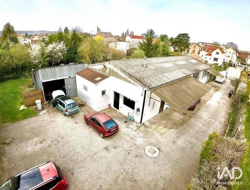 Maison - 247 m² - 5 pièces