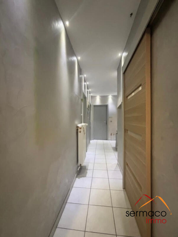 Appartement - 120 m² - 3 pièces