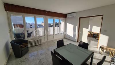 Appartement - 98 m² - 4 pièces