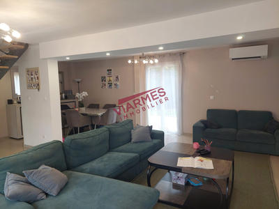 Maison traditionnelle - 110 m² - 6 pièces