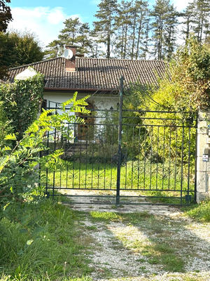 Maison - 140 m² - 6 pièces