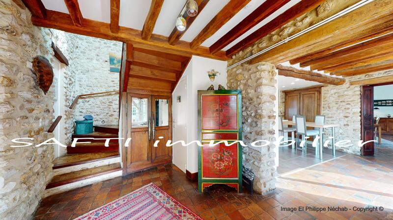 Villa - 300 m² - 11 pièces