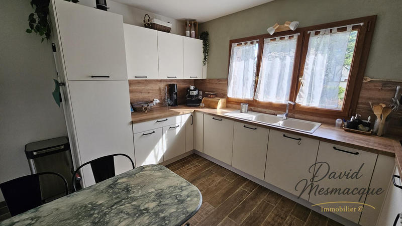 Maison - 160 m² - 5 pièces