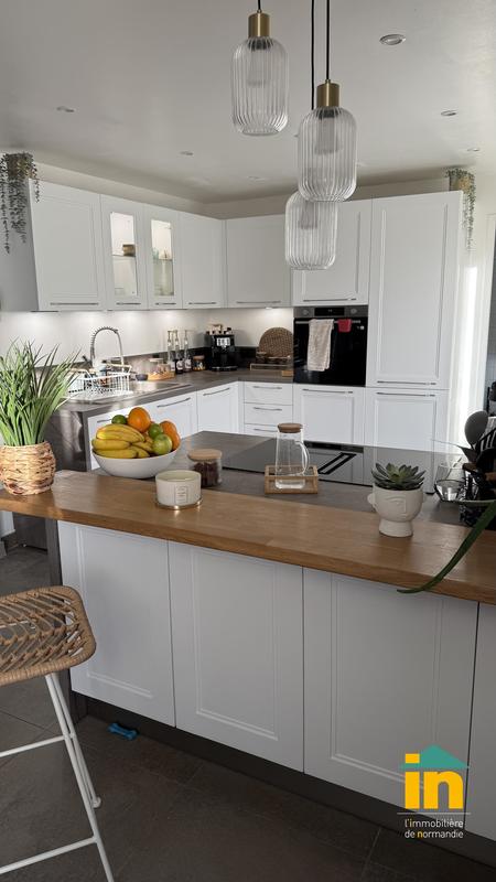 Maison de ville - 152 m² - 8 pièces