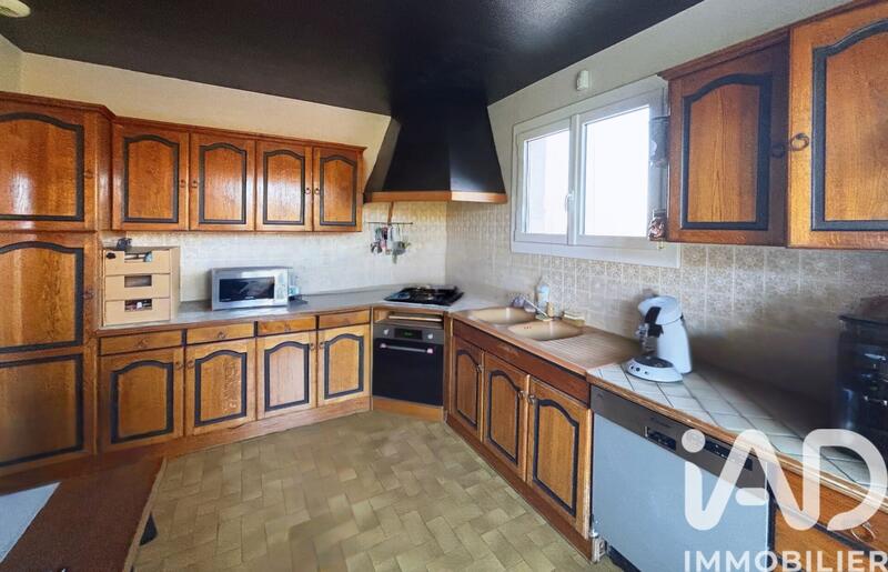 Maison - 100 m² - 7 pièces