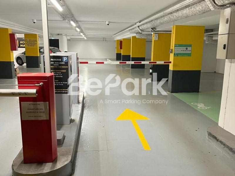 Parking - 10 m²
