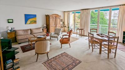 Appartement - 82 m² - 3 pièces