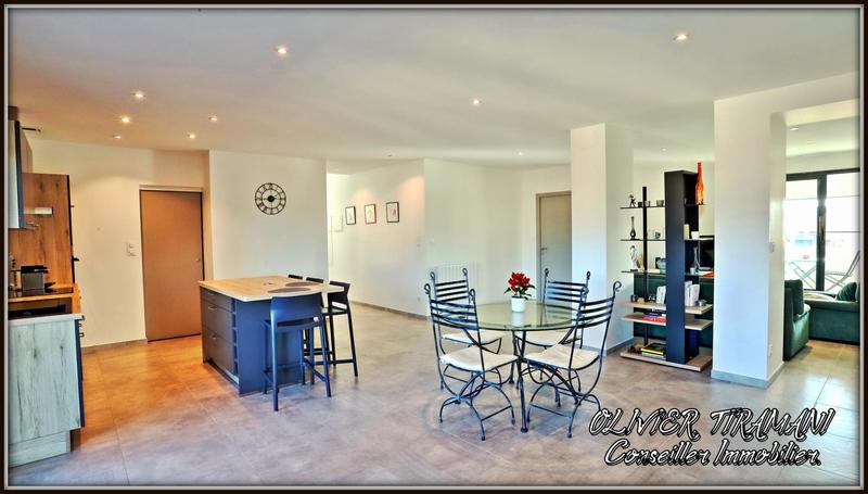 Appartement - 109 m² - 4 pièces