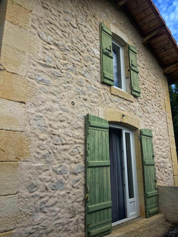 Maison en pierre - 75 m² - 3 pièces