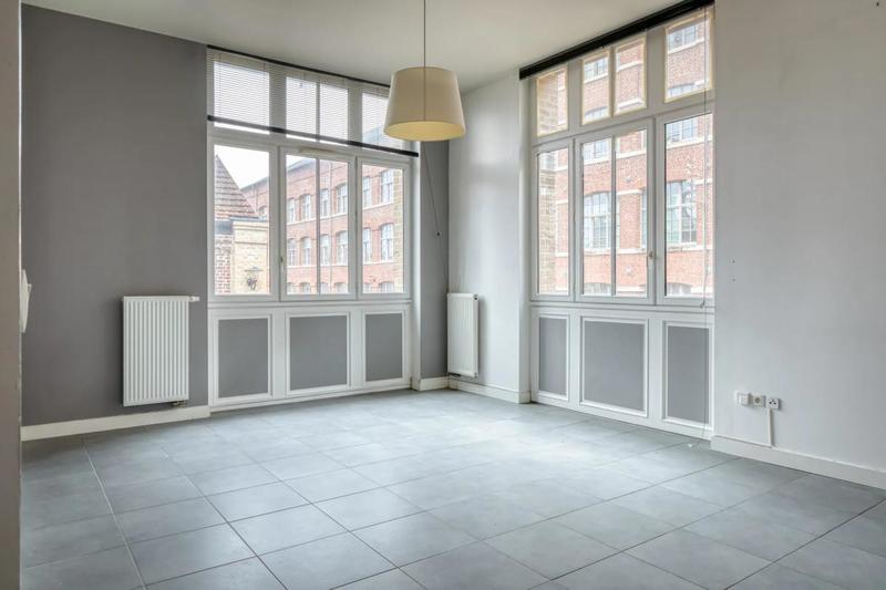 Appartement - 84 m² - 4 pièces