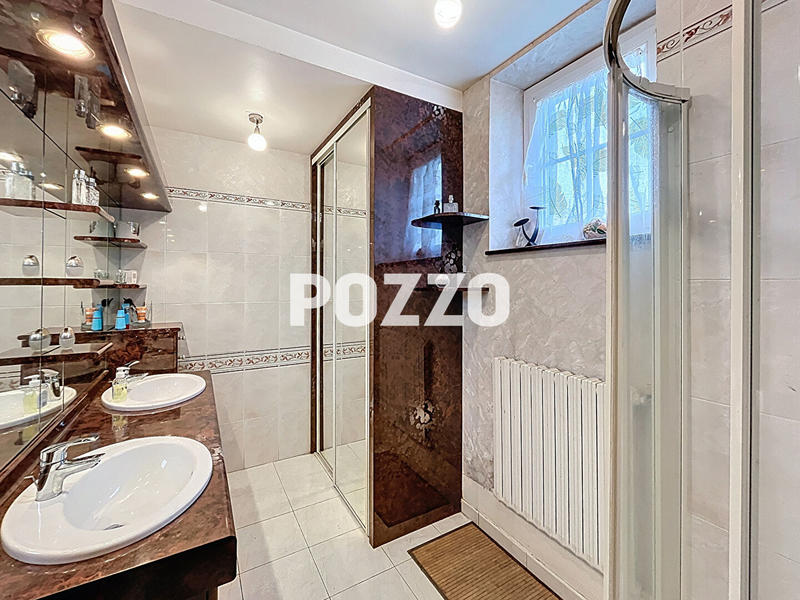 Maison - 106 m² - 4 pièces