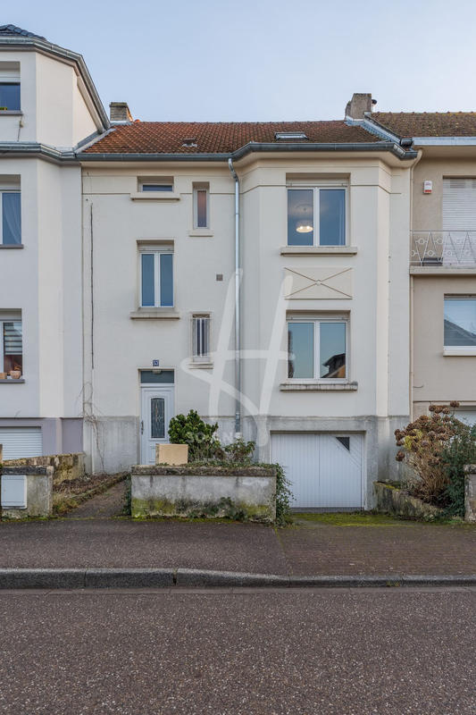 Maison ancienne - 130 m² - 1 pièce