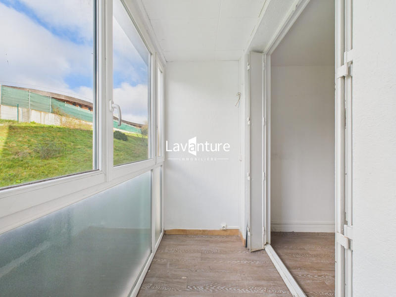 Appartement - 81 m² - 5 pièces