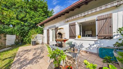 Maison - 107 m² - 5 pièces