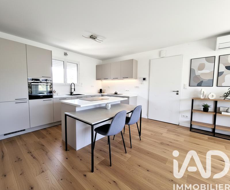 Maison - 91 m² - 4 pièces