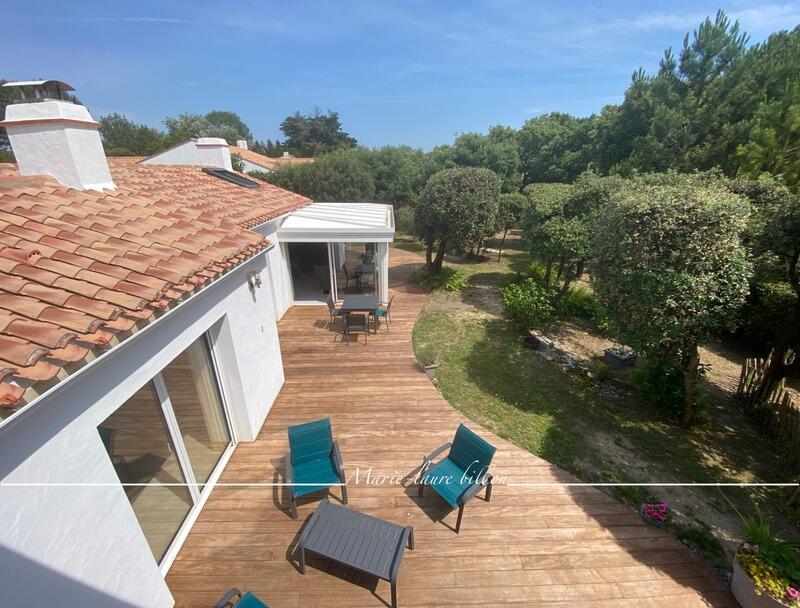 Maison - 206 m² - 7 pièces