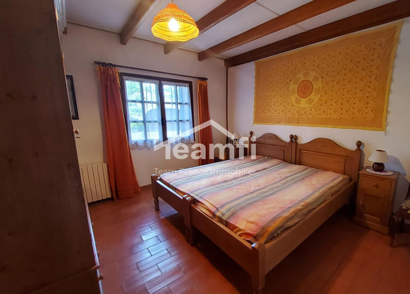 Mas - 256 m² - 10 pièces