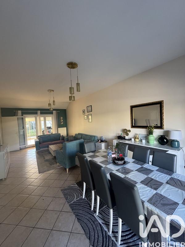 Maison - 110 m² - 5 pièces