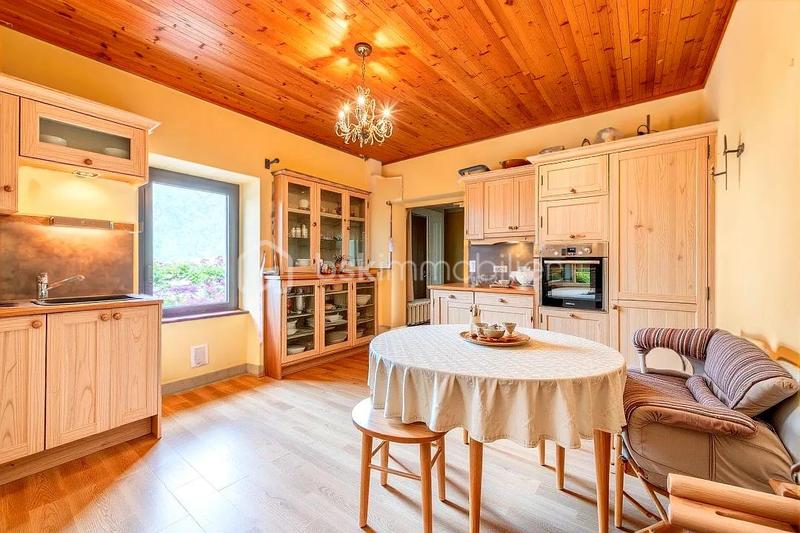 Maison ancienne - 135 m² - 8 pièces