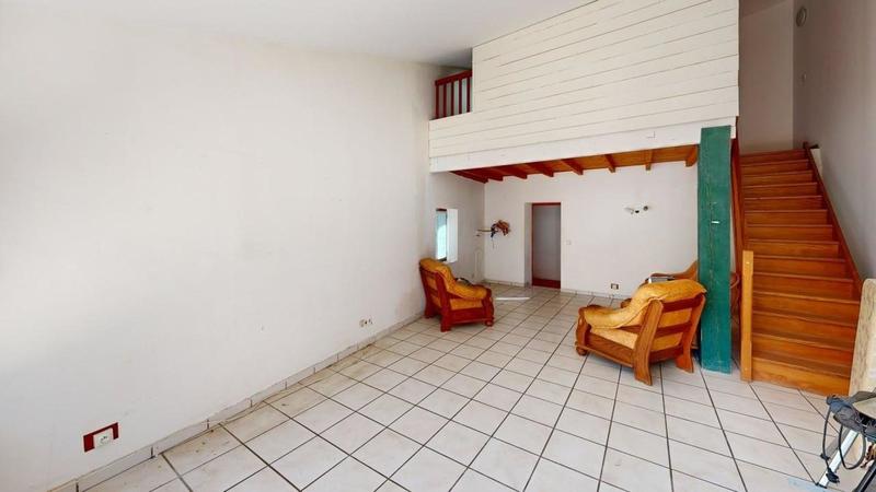 Maison - 141 m² - 6 pièces