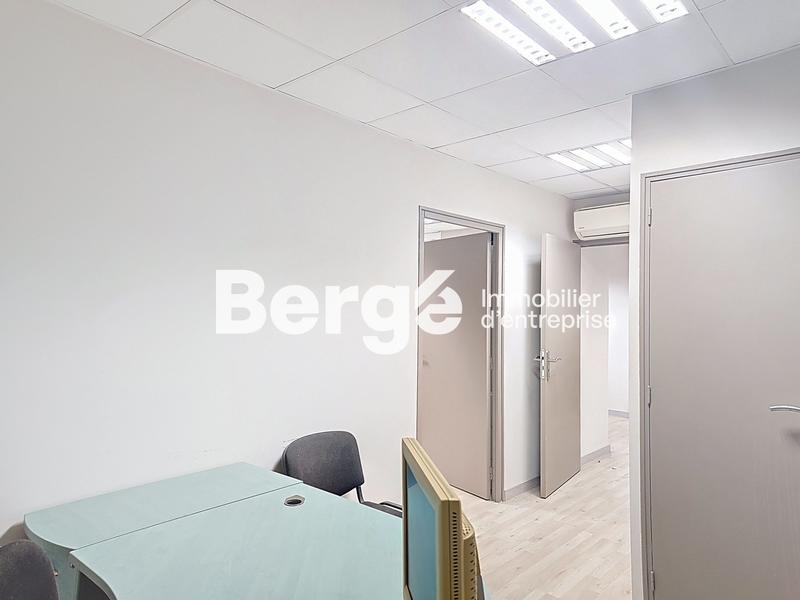 Local commercial - 200 m²